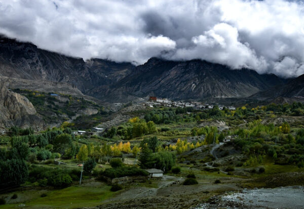 10 Famous places you must visit in the Himalayas